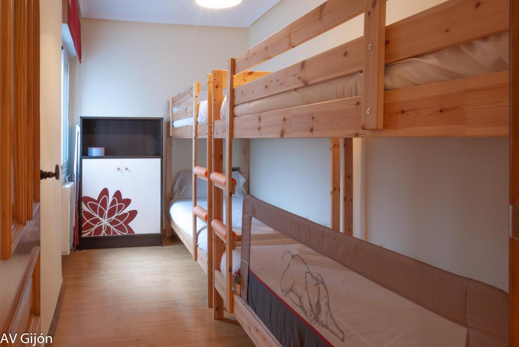 Av Premio Real 16 Appartement Gijón Buitenkant foto